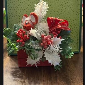 Vintage  Xmas Mouse Centerpiece